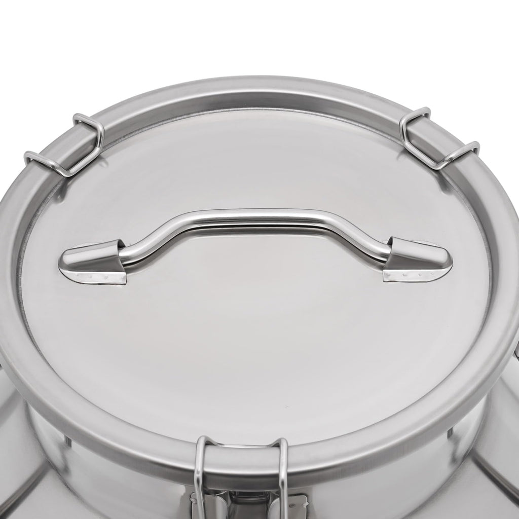 30L Stainless Steel Milk Can with Handle Sealed Lid and Faucet U265609