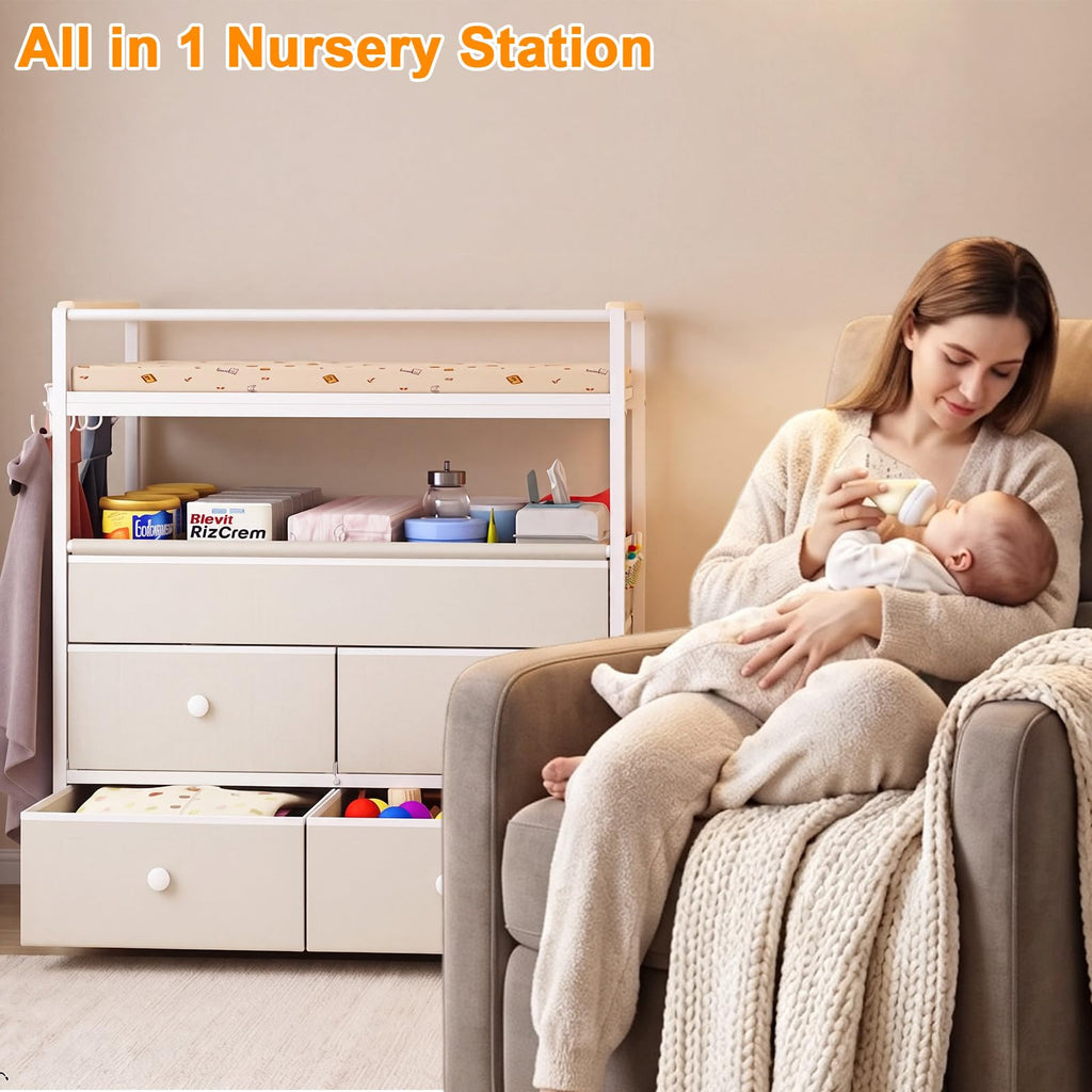 Baby Diaper Changing Table Dresser with Safety Bumper and 4 Drawer Y59673