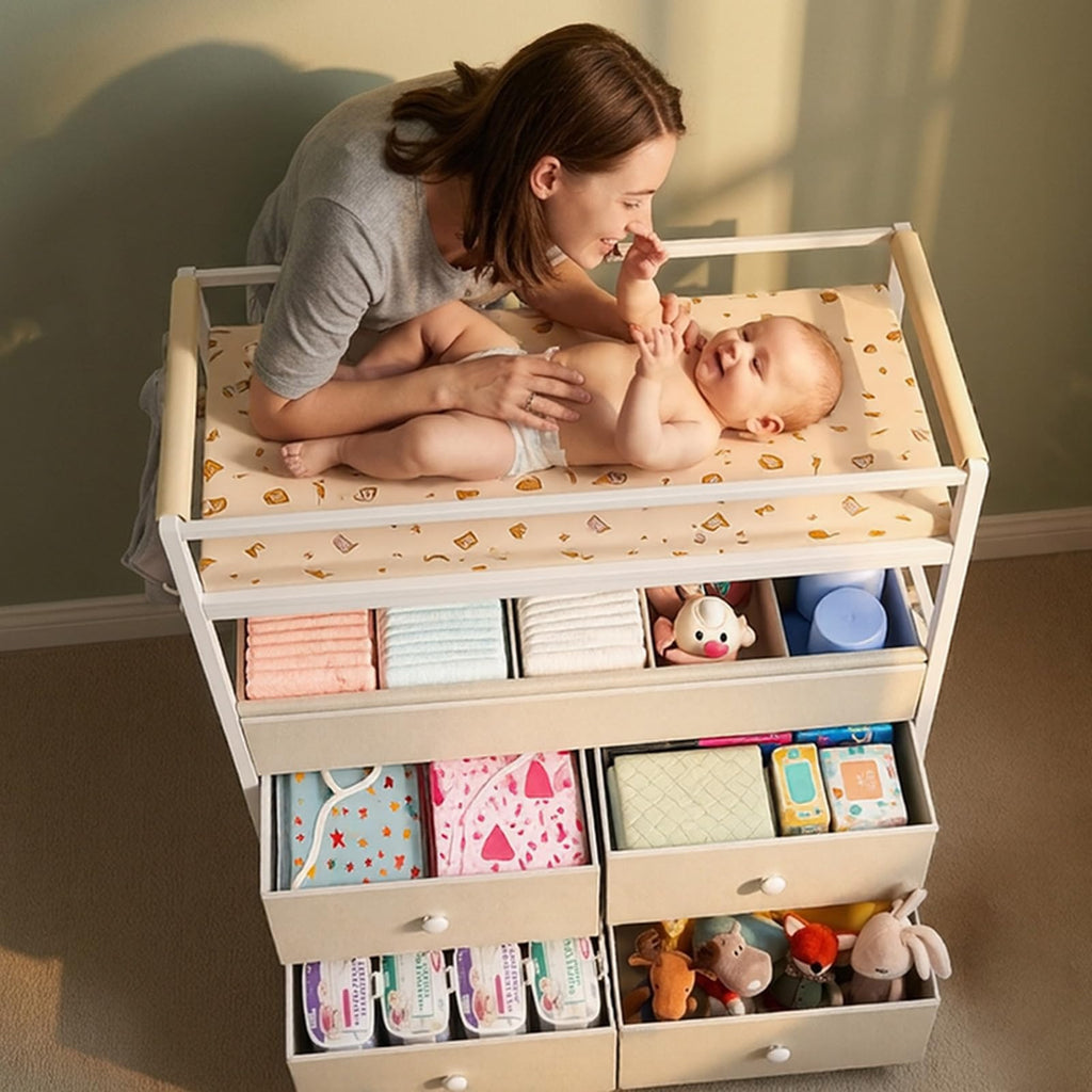 Baby Diaper Changing Table Dresser with Safety Bumper and 4 Drawer Y59673