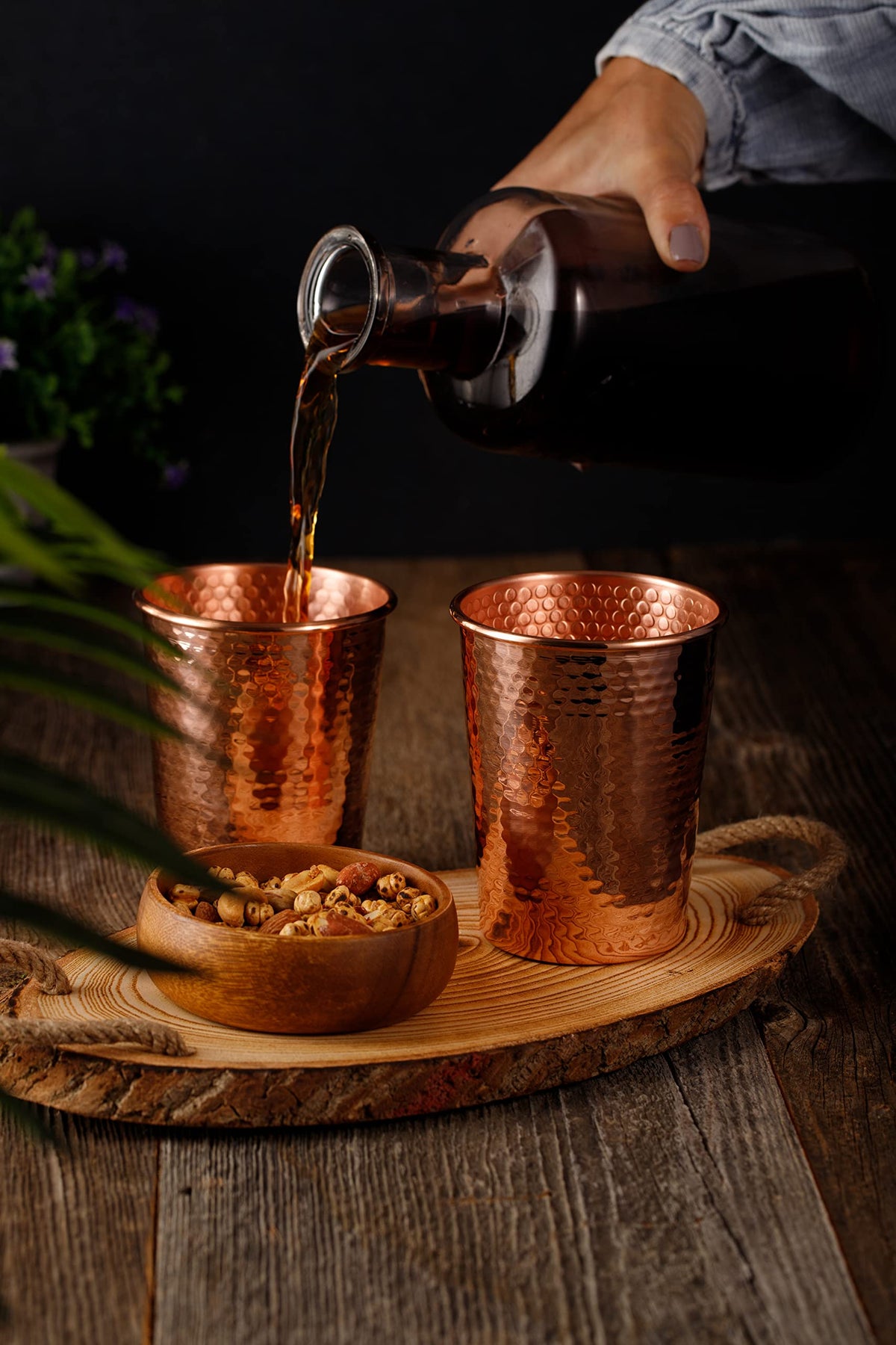 Set of 2 Hammered Copper Cups 18 Ounces S46003